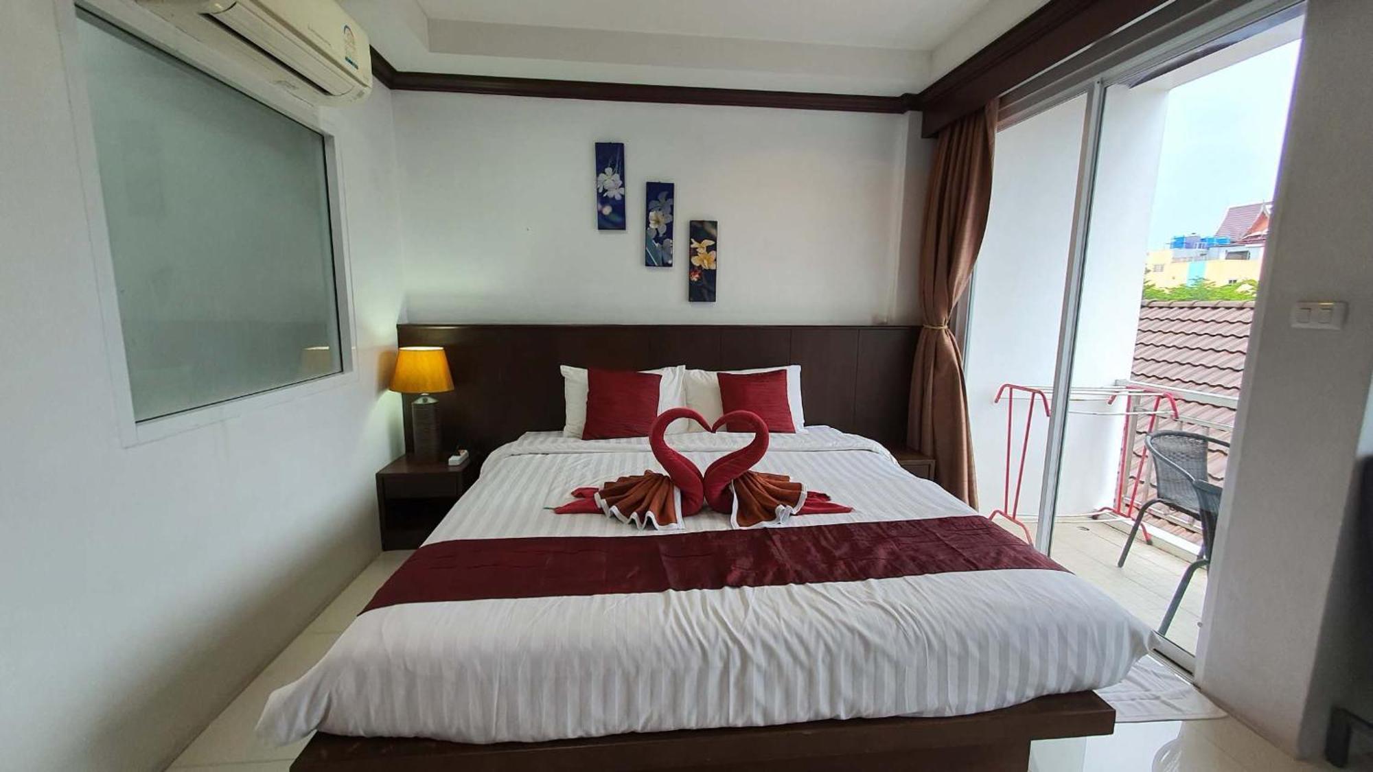 水果天堂旅馆 호텔 Patong 외부 사진